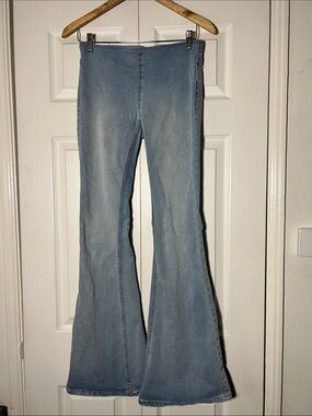 Free People Flare Jean Stretchy Light Wash Women’s 26